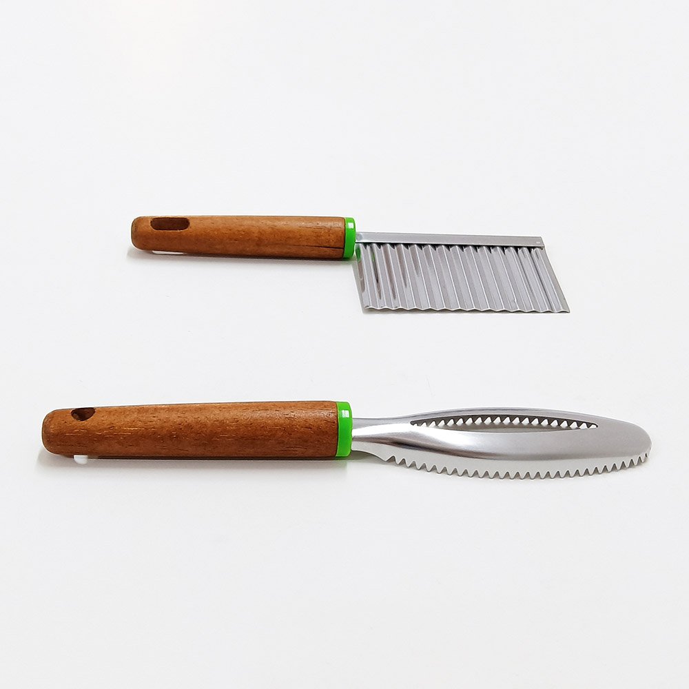 Crinkle Potato Cutter And Fish Scaler Scraper