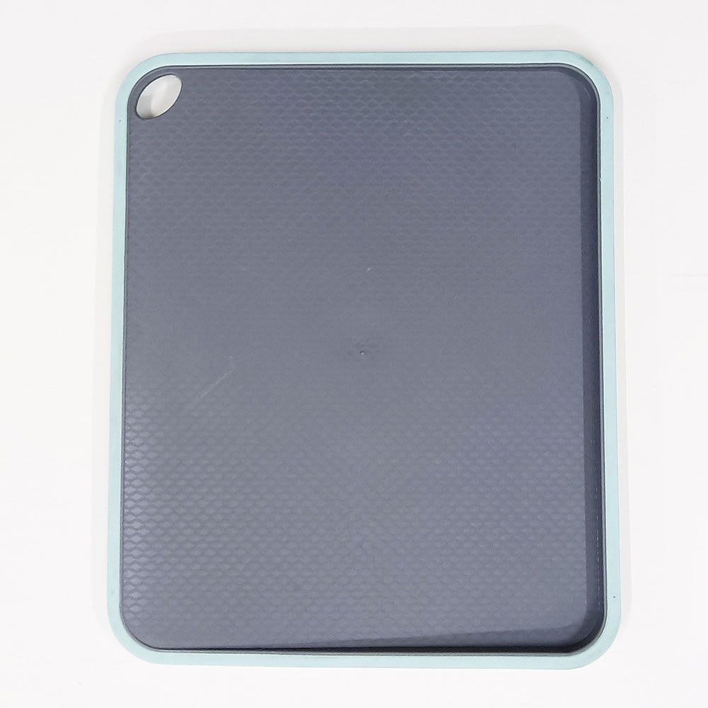 Double-Sided Chopping Boards with Dual Inclined Design