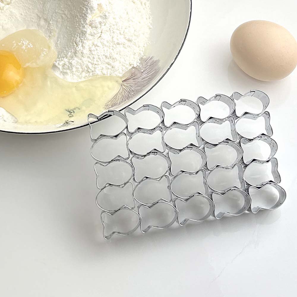25-Cavity Mini Fish Cookie Cutter