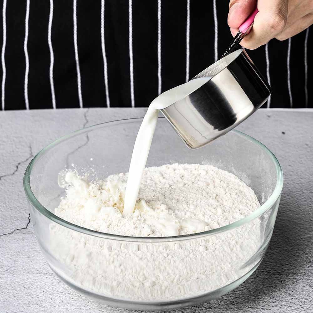 Colorful Stackable Stainless Steel Measuring Cups Set of 8