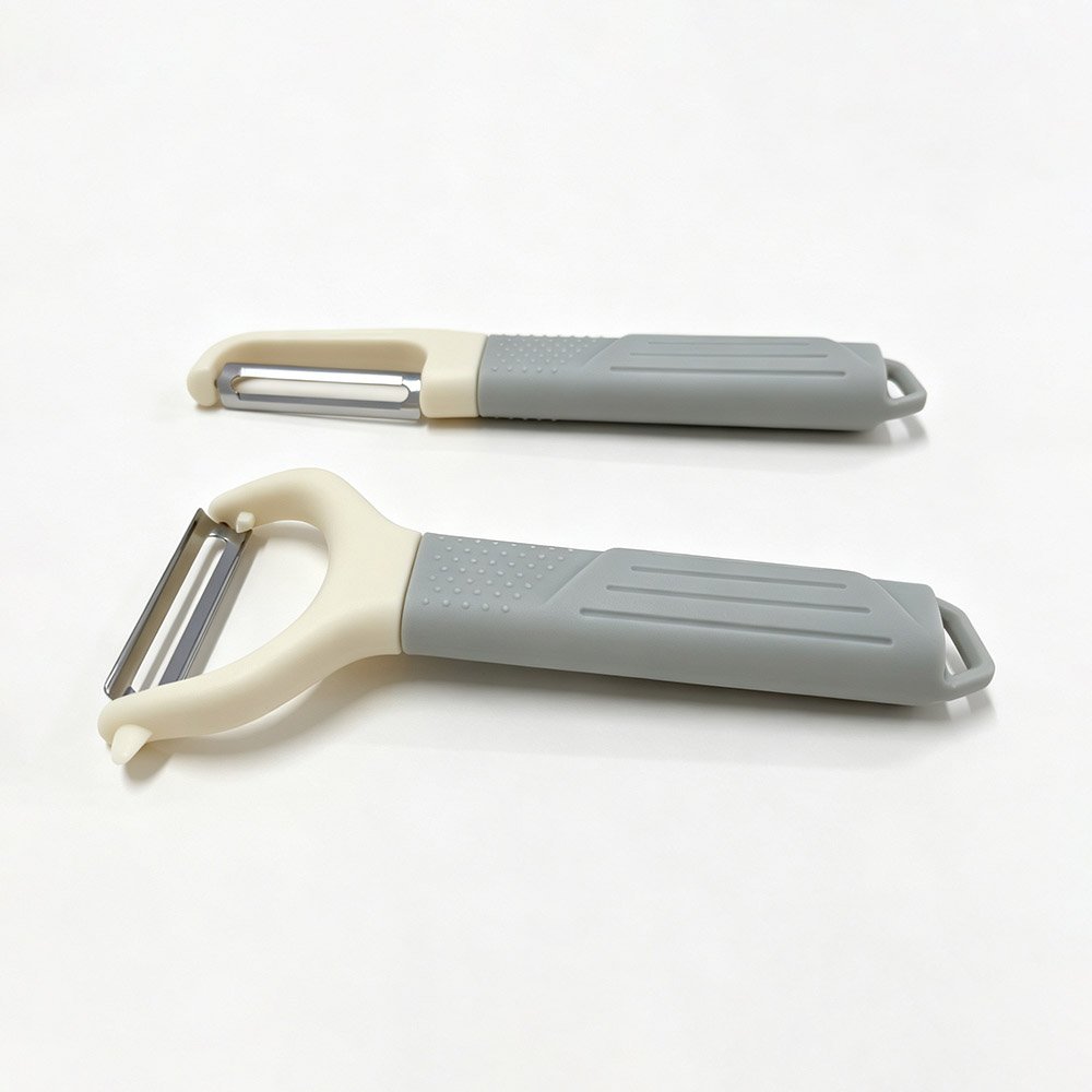 Two-Piece Peeler Set