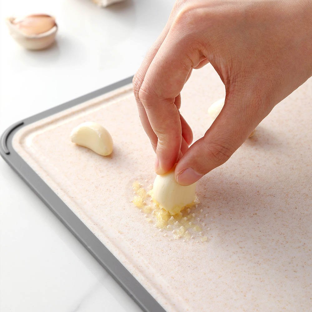 Dual-Side Stainless Steel Wheat Straw Cutting Board